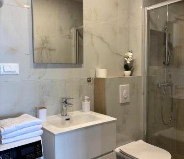 Bratus Apartamento | Apartment Hortenzija