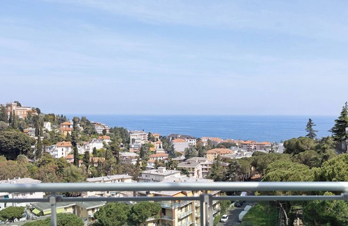 Sanremo Apartamento | Apartamento Hotel Modus Vivendi 406 con vistas al mar, piscina, Wi-Fi y terraza