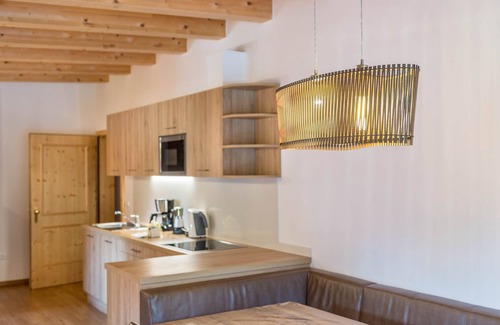 Santa Cristina Val Gardena Apartamento | Apartamento 'Hotel Residence Gardena Saslong' con vistas a la montaña, jardín y Wi-Fi