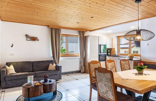 Kartitsch Apartamento | Apartamento 'Hotel Sonnblick - Wohnung Klaus' con vistas a la montaña, terraza compartida y Wi-Fi