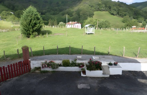 Ainhoa Apartamento | Apartamento/casa en la granja Etchechurikoborda