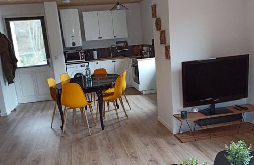 Le Cheylard Casa | Apartment/house le Cheylard 07160 Ardeche verte Weekly/ fortnightly rental
