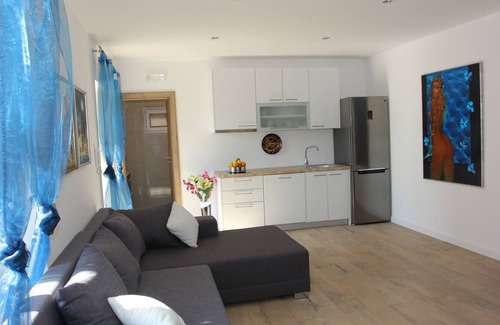 Supetar Apartamento | Apartment House Vitaic