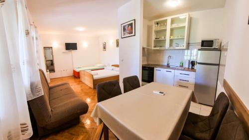 Promajna Apartamento | Apartment Huanita