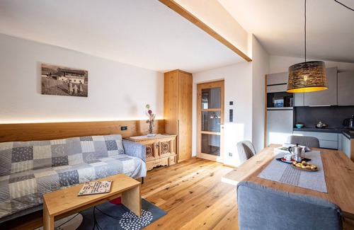 Acereto Apartamento | Apartamento 'Hubertus - Wasserfallspitz' con vistas a la montaña, terraza privada y Wi-Fi