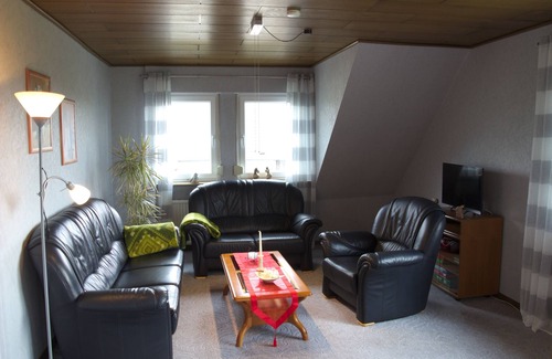 Loehne Apartamento | Apartment Hueske
