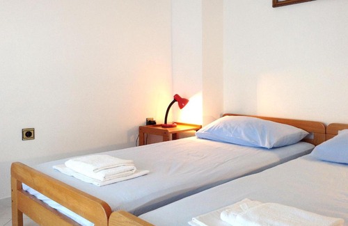 Vinkuran Apartamento | Apartment Hula - PUL249 by Interhome