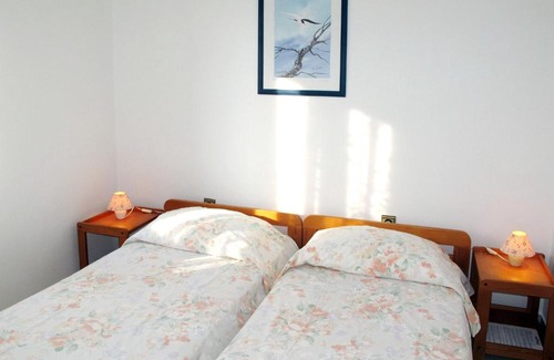 Vinkuran Apartamento | Apartment Hula - PUL251 by Interhome