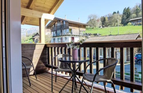 Krattigen Apartamento | Apartment Huus Chloster- Apt Büel by Interhome