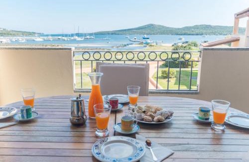 Porto Pozzo Apartamento | Apartment I Mirti 28 by Interhome
