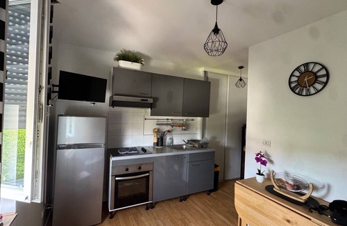 Verton Apartamento | Apartment ideally located, Beach / Motorway / Shops / Hospital / Railway station...
