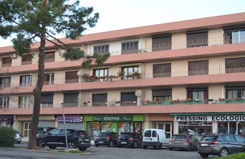 Borgo Apartamento | apartamento situado Borgo