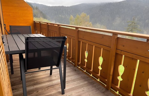 Avelengo Apartamento | Apartamento 'Ifinger' con vistas a la montaña, jardín compartido y Wi-Fi
