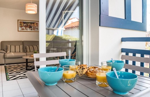 Behobie Apartamento | Apartment Ikara by Interhome