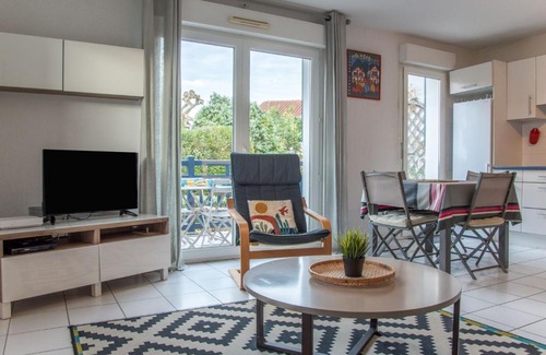 Behobie Apartamento | Apartment Ikara by Interhome