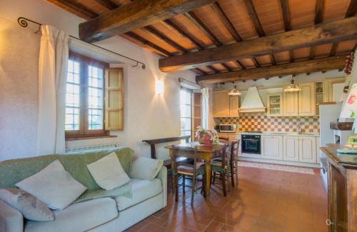 Montecarelli Apartamento | Apartment Il Borghetto-1 by Interhome