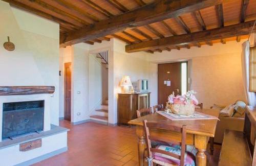 Montecarelli Apartamento | Apartment Il Borghetto-1 by Interhome