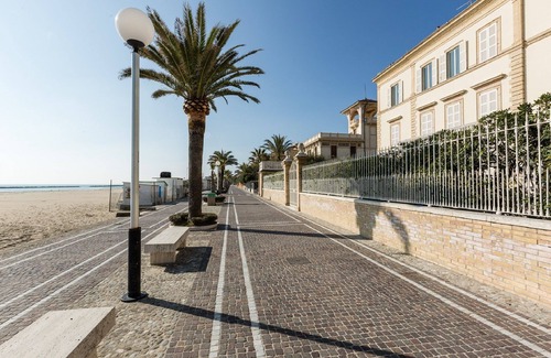 Grottammare Apartamento | Apartamento Il Corallo. A un paso del mar