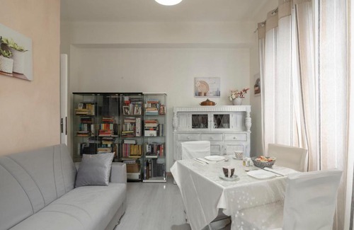 Alassio Apartamento | Apartment Il Gabbiano by Interhome