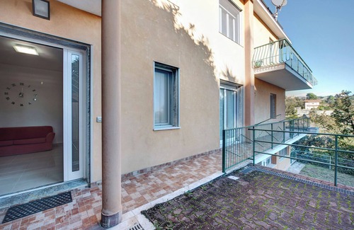 Celle Ligure Apartamento | Apartamento 'Il Porto' con terraza privada, jardín privado y Wi-Fi