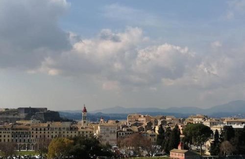Corfu Town Apartamento | Apartment IMERTI im Herzen von Korfu Stadt.