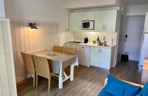 Saint-Martin-de-Re Casa | Apartment in 4 residence with heated swimming pool parking