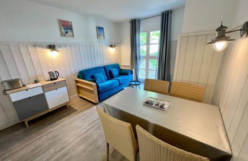 Saint-Martin-de-Re Casa | Apartment in 4 residence with heated swimming pool parking