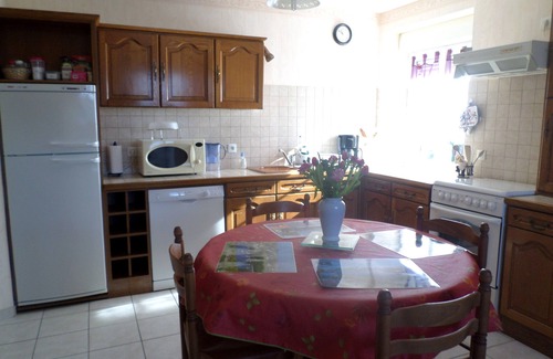 Locmaria-Plouzane Apartamento | APARTAMENTO EN UNA CASA DE CARÁCTER EN EL PAÍS