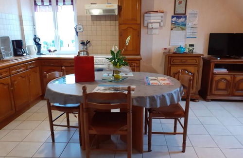 Locmaria-Plouzane Apartamento | APARTAMENTO EN UNA CASA DE CARÁCTER EN EL PAÍS