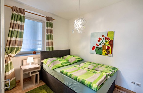 Nussdorf am Inn Casa | Apartment In A Hotel 'Nußdorfer Hof - Apartment 7' with Mountain View and Wi-Fi