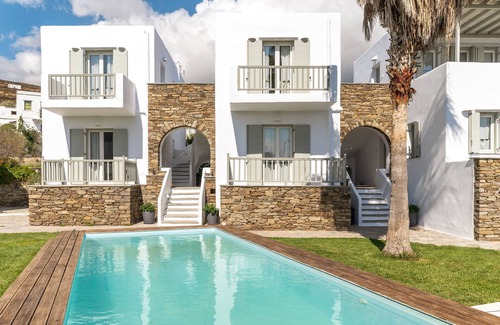 Kionia Apartamento | 'Ninemia Suites Tinos Grand 105' Con Piscina Compartida, Wi-Fi Y Aire Acondicionado