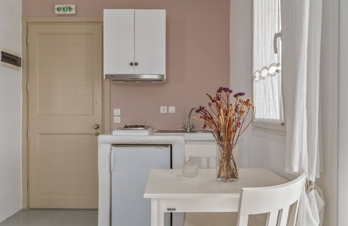 Kionia Apartamento | 'Ninemia Suites Tinos Superior 201' Con Vistas Al Mar, Wi-Fi Y Aire Acondicionado