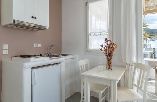 Kionia Apartamento | 'Ninemia Suites Tinos Superior 201' Con Vistas Al Mar, Wi-Fi Y Aire Acondicionado