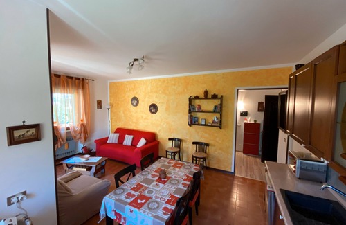 Pila Apartamento | Apartamento en villa cerca de Aosta en el centro del valle. Wifi-Libre