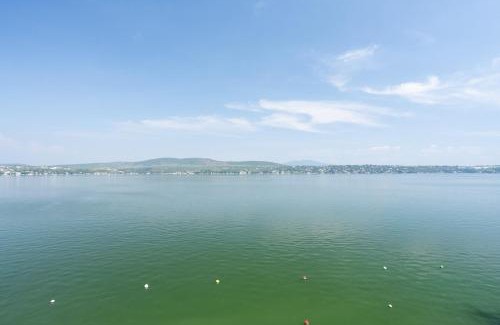 Tequesquitengo Apartamento | Apartment in a lakefront hotel