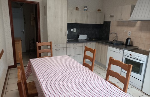 La Bourboule Apartamento | Apartamento en residencia tranquila y relajante de 2 a 6 personas.