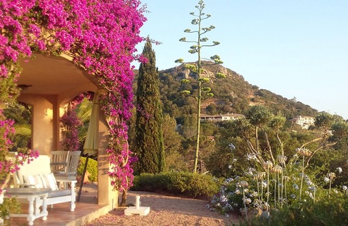Porto-Vecchio Condominio | Apartment in an exclusive residential area, 200 m from the waterfront