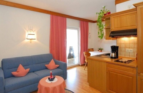 Mitterbach Apartamento | Apartamento en casa de apartamentos Grünberger para 3 personas con balcón