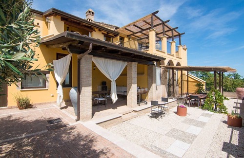 San Savino Apartamento | Apartamento en Ascoli Piceno cerca playa