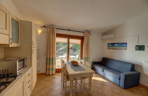 Badesi Apartamento | Apartamento en Badus con piscina comunitaria