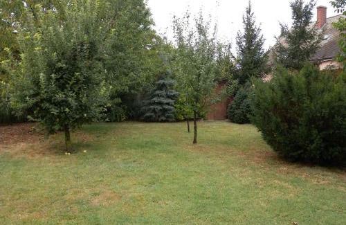 Balatonkeresztur Apartamento | Apartment in Balatonmariafürdo 19297
