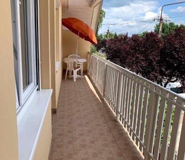 Balatonlelle Apartamento | Apartment in Balatonlelle 19129