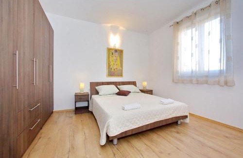 Bibinje Apartamento | Apartment in Bibinje near Pebble Beach