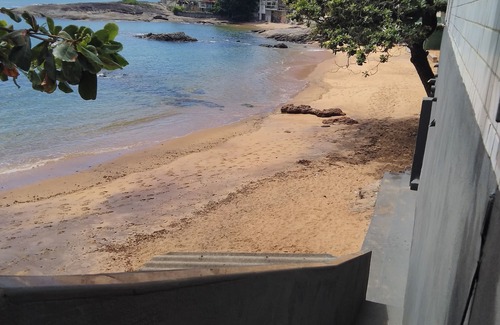 Centro Apartamento | Apartment in the center of Guarapari with exclusive beach