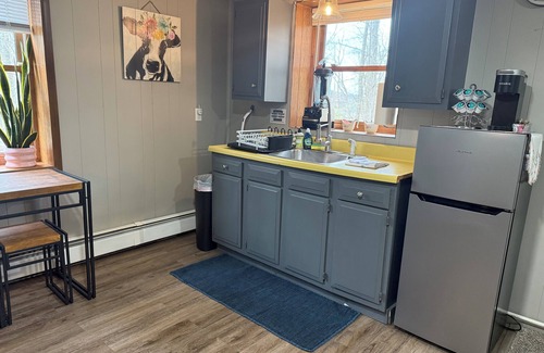 Kintnersville Apartamento | Apartment in Bucks County w/ hot tub, private entrance, yard, and covered patio!