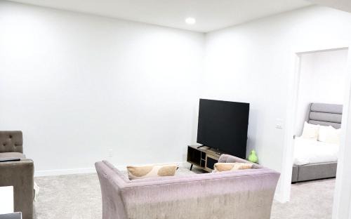 Northwest Calgary Apartamento | Apartment In Calgary Near Airport