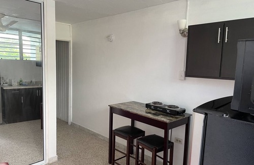 Trujillo Bajo Apartamento | Apartamento en Carolina, cerca en coche a cualquier lugar