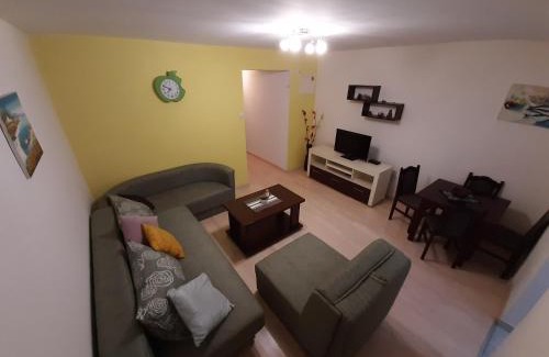 Golubovina Apartamento | Apartment in CENTER of Budva
