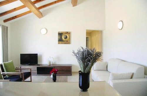 Porto-Vecchio Apartamento | Apartment in Corsica near Palombaggia Beach