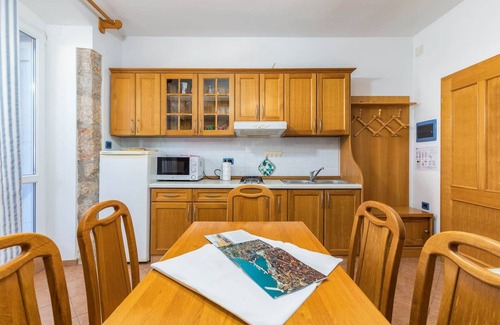 Cres Apartamento | Apartamento en Cres cerca de playa y centro